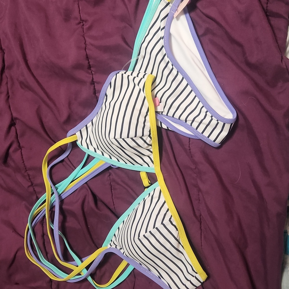 🎀NWT Victoria Secret Bikini Set 👙